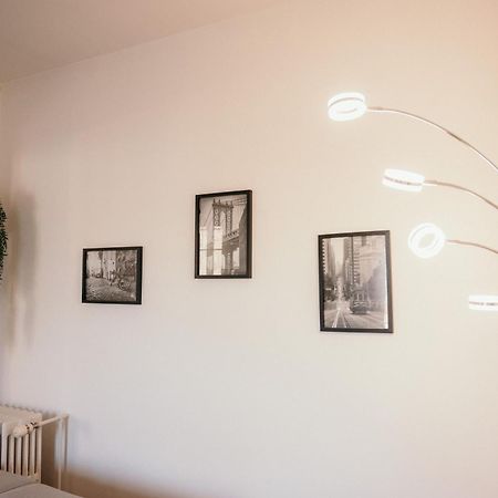 Appartement D'Alexandre Hyper Centre-Ville Charleville-Mezieres Bagian luar foto