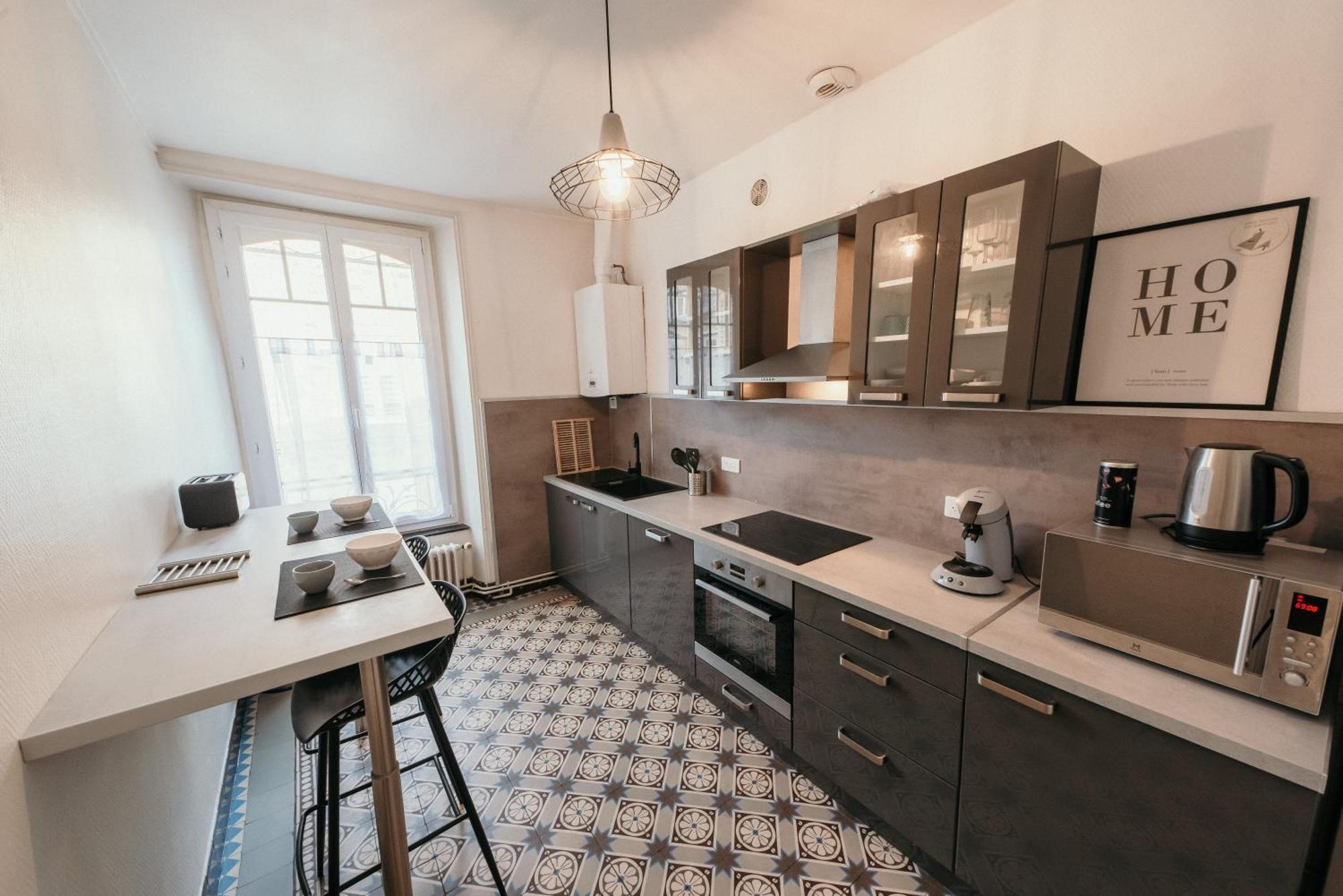 Appartement D'Alexandre Hyper Centre-Ville Charleville-Mezieres Bagian luar foto